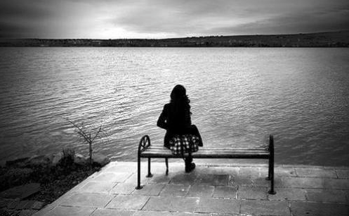 霸气搞笑女生句子大全（女人搞笑霸气的句子）