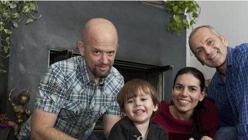 一妻多夫制是真的吗（你看婚姻法怎么说）