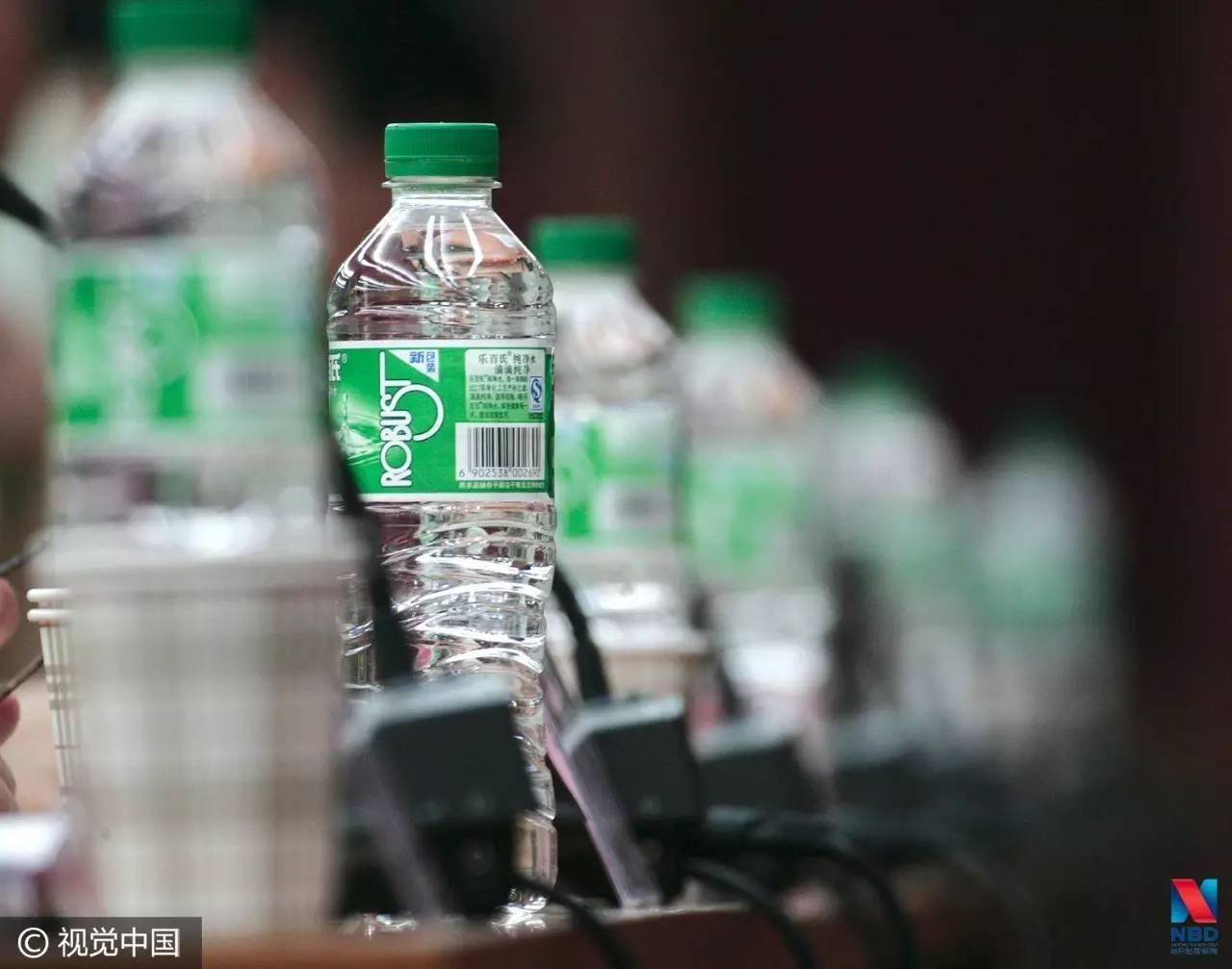 乐百氏纯净水好还是怡宝好(乐百氏纯净水怎么样) 乐百氏纯净水好还是怡宝好(乐百氏纯净水怎么样)