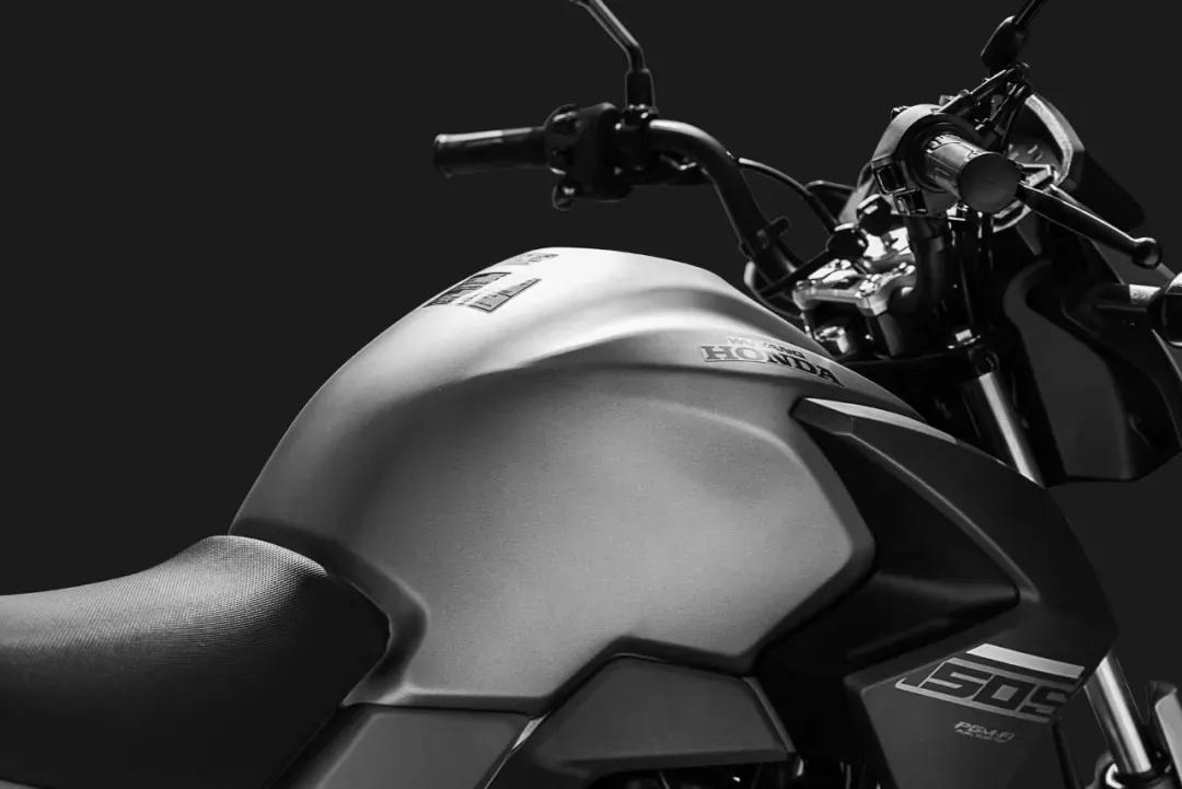 五羊本田摩托车报价表图片(五羊本田摩托车报价女士) 五羊本田摩托车报价表图片(五羊本田摩托车报价女士)