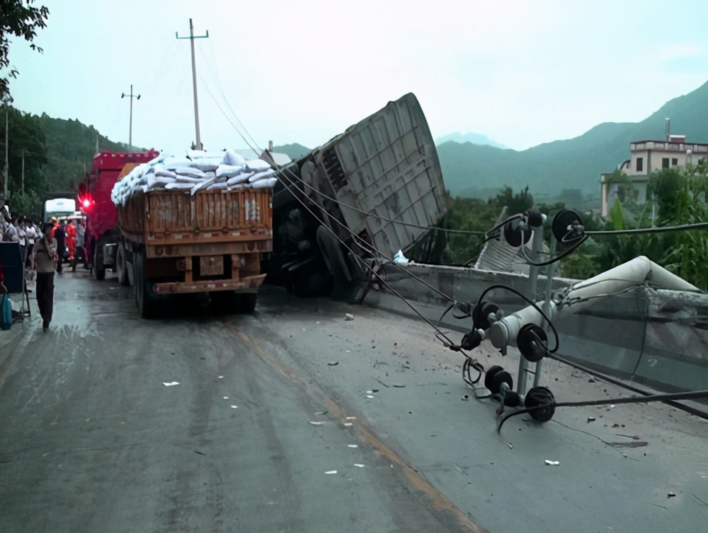 交通肇事怎么处理(交通肇事的处理方式) 交通肇事怎么处理(交通肇事的处理方式)