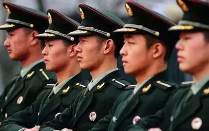 上尉军衔是什么级别干部(上尉相当于什么官) 上尉军衔是什么级别干部(上尉相当于什么官)