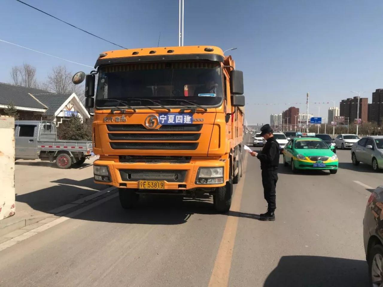 上海市公安局长张学(上海市公安局副局长) 上海市公安局长张学(上海市公安局副局长)