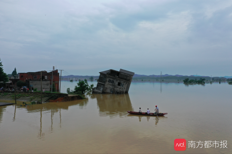 上饶暴雨考点被淹 新闻(上饶暴雨淹死人) 上饶暴雨考点被淹 新闻(上饶暴雨淹死人)