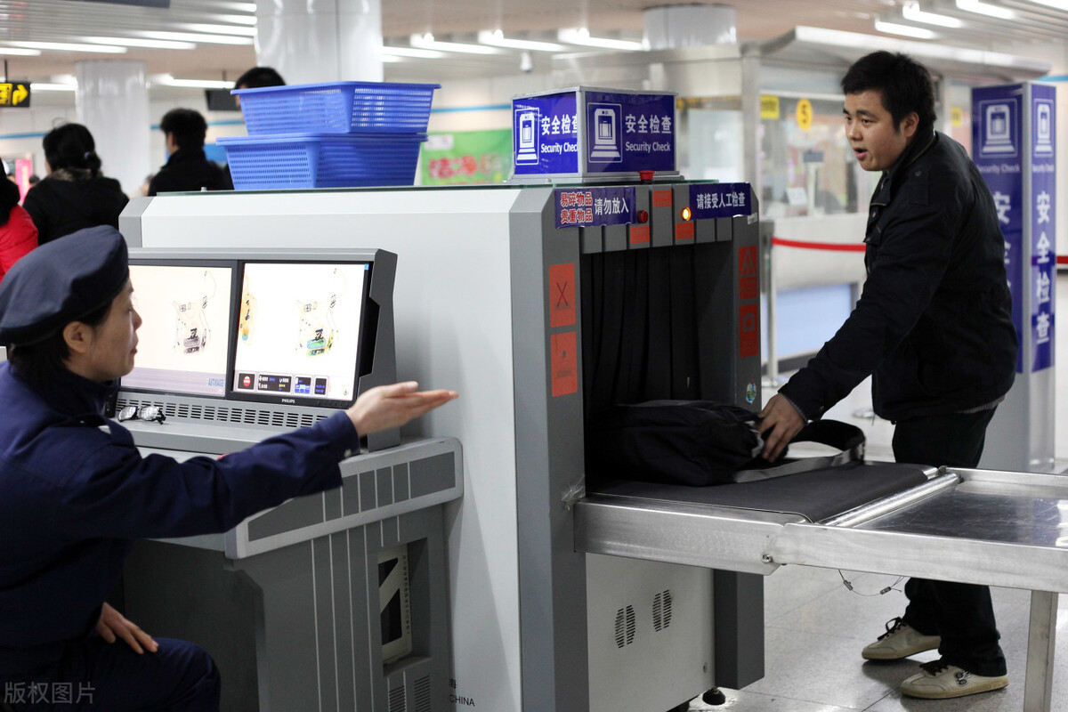 上海地铁爆炸图片(昨天晚上上海地铁爆炸) 上海地铁爆炸图片(昨天晚上上海地铁爆炸)