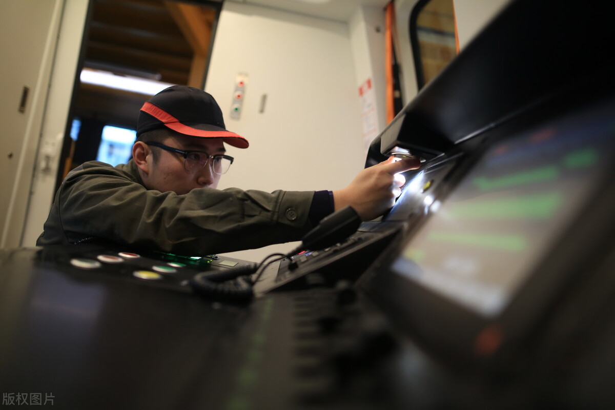 上海地铁爆炸图片(昨天晚上上海地铁爆炸) 上海地铁爆炸图片(昨天晚上上海地铁爆炸)