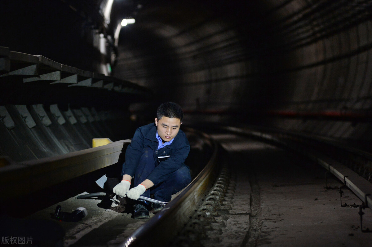 上海地铁爆炸图片(昨天晚上上海地铁爆炸) 上海地铁爆炸图片(昨天晚上上海地铁爆炸)