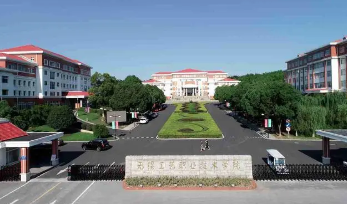 动漫设计专业:文创产业的基石