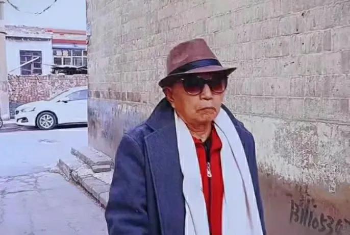 一个短视频收入上百元,我们也开始赚钱啦