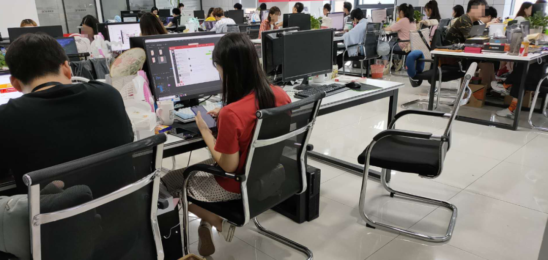 ?°???????è§?频?‰aè?‘?‰ˉ????”??…¥300?…??????–??ˉ???1??????°??????