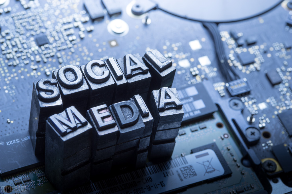 特种兵思维:虽然我月入5万,但我真的不建议你做自媒体