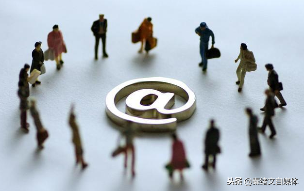 做自媒体有没有收益,这个真不好说,决定收益的不是平台,而是人