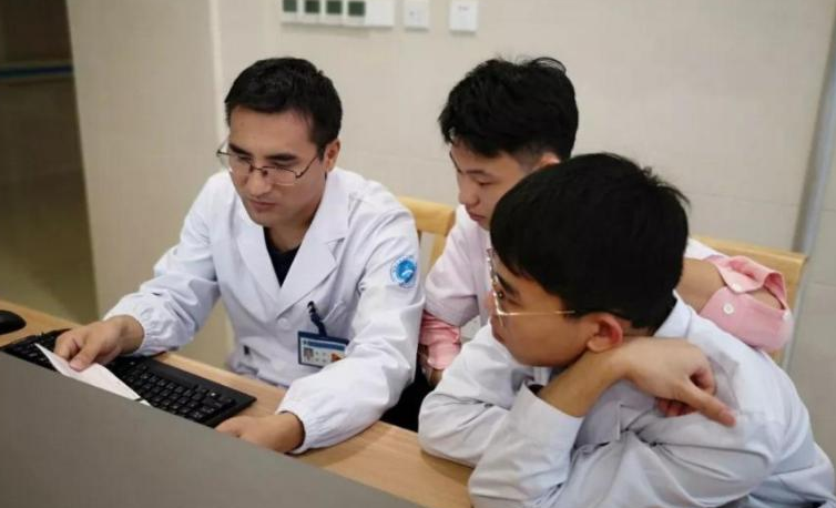 适合“内向性格”学生报考的大学专业,就业优势较大,家长可考虑