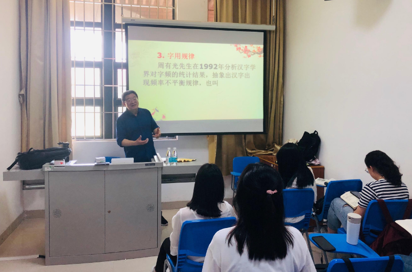 适合“内向性格”学生报考的大学专业,就业优势较大,家长可考虑