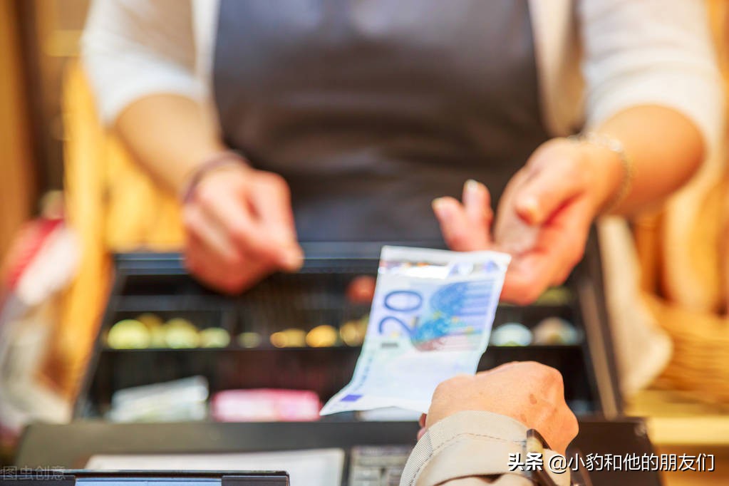 自媒体赚钱的秘密,每天10分钟,手把手教你做自媒体