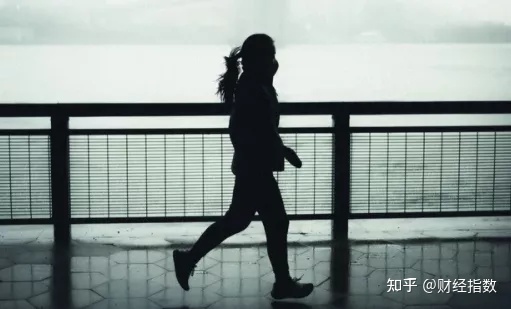 我的自媒体挣钱之路,掌握了这三个方法月入上万并不难