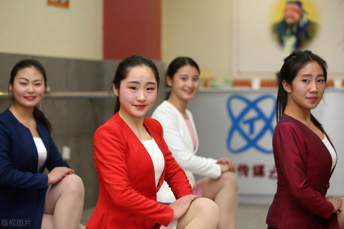 自媒体时代来临,或可实现人人都能当“网红”,哪些专业可以实现