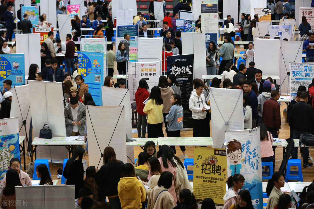 自媒体时代来临,或可实现人人都能当“网红”,哪些专业可以实现