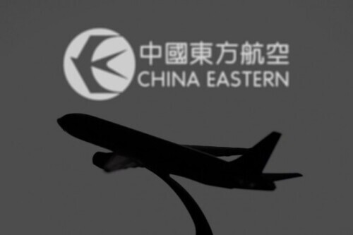 东航坠机事故,不是你们消费悲情的“创作空间”