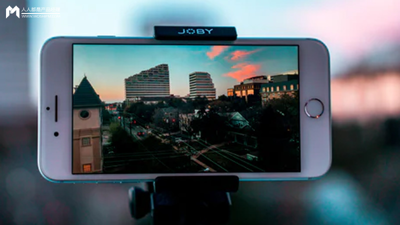 抖音VS快手,谁吃肉?谁喝汤?