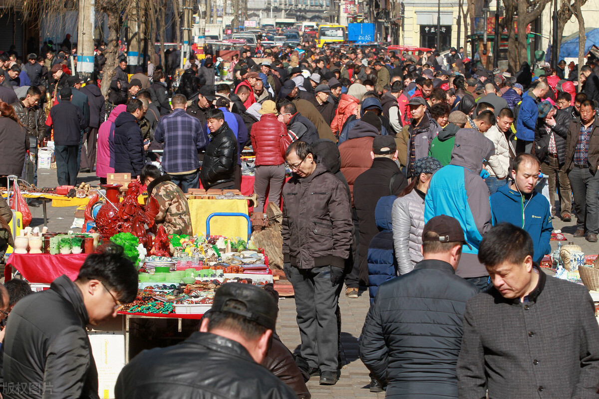 做玩具批发利润怎么样(摆摊卖玩具的十种方法)(3)