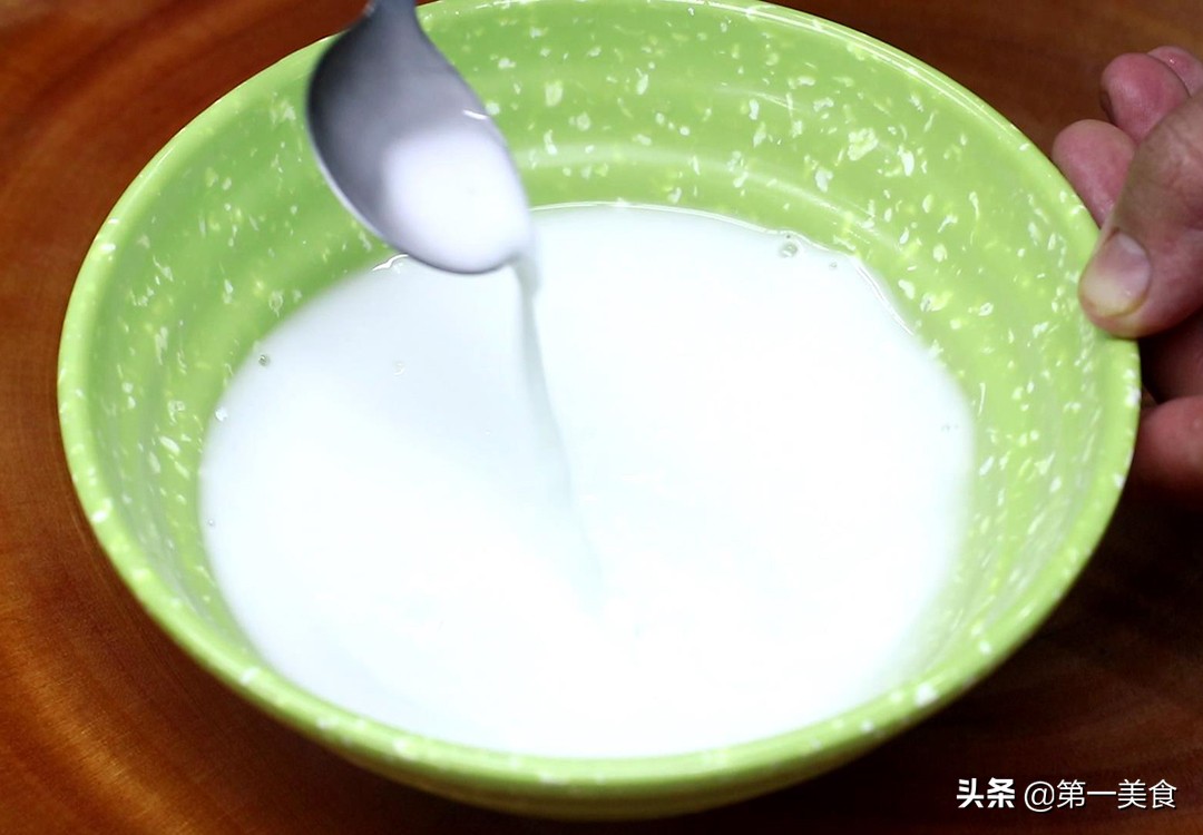 冬季女性养生食谱(推荐几款秋冬最好喝的营养汤食谱)(7)