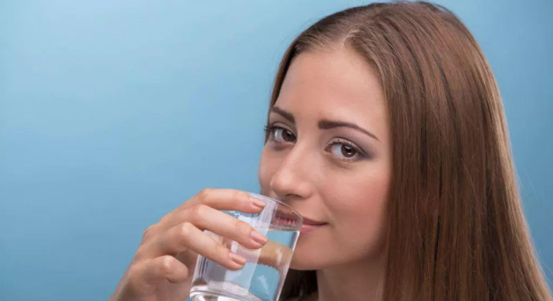 去黑眼圈的眼霜哪款好(黑眼圈用什么眼霜最好)(2)