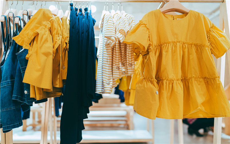 夏天摆摊卖什么最火爆(夏天摆地摊适合的商品)(3)