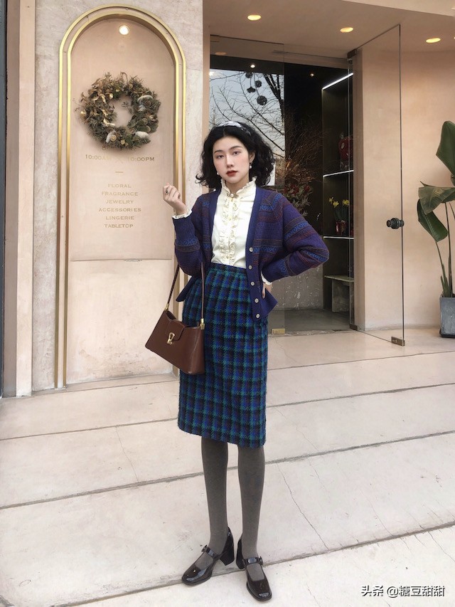 大头皮鞋搭配什么裤子(今年大火的“大头鞋”,妥妥的显高)(7)