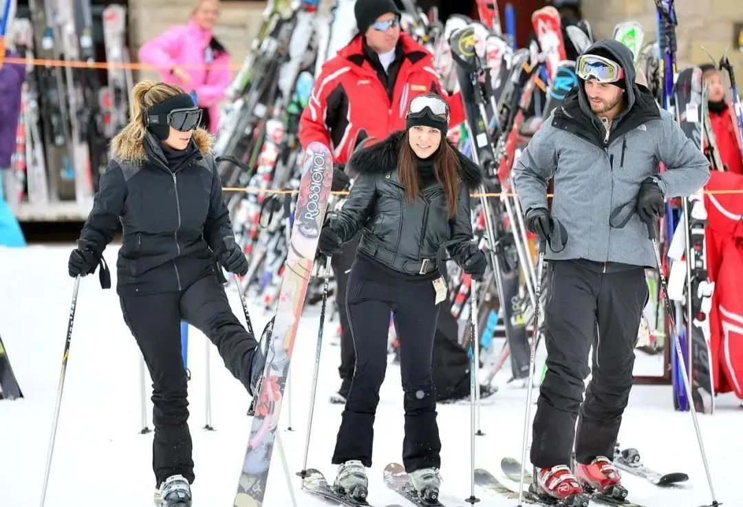 女士品牌羽绒服有哪些牌子（29个品牌大推荐，专业保暖又好看）(45)