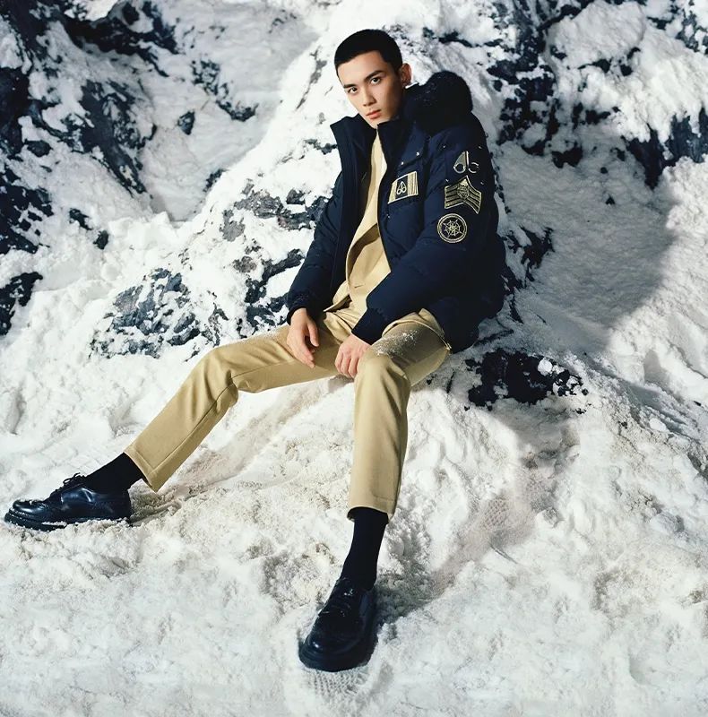 女士品牌羽绒服有哪些牌子（29个品牌大推荐，专业保暖又好看）(74)