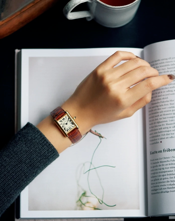 女士手表品牌排名及价格（腕表女表排行榜前十名）(10)