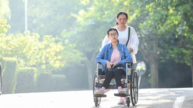 女孩适合学什么专业比较有前途（女生适合学习什么专业好就业）(10)