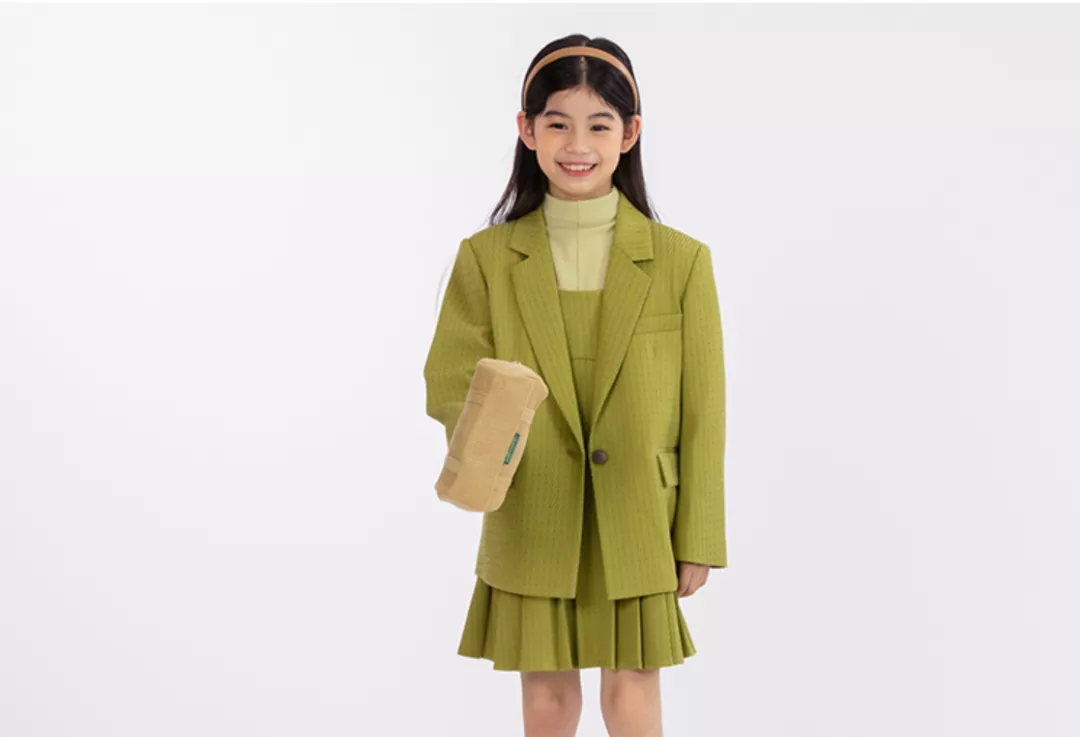 好的淘宝童装店铺推荐（适合150小个子穿的童装店铺）(9)