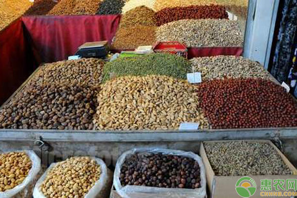 干果加盟店报价哪个牌子好(开一家干果店投资多少钱)(2)