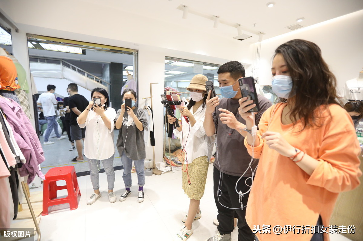 平价服装批发厂家直销（中国最便宜的服装批发市场是哪里）(5)