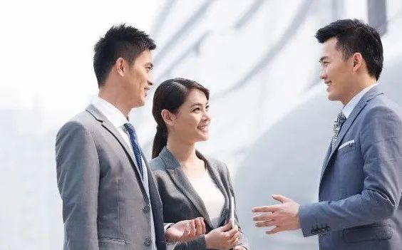 微信成交晒朋友圈话术（成交的客户怎么发朋友圈文案）(3)