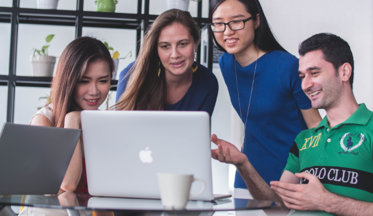 怎么找拼多多客服(拼多多外包客服怎么加入)(2)