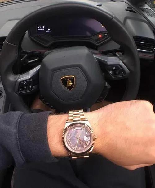 想做批发生意怎么起步(现在做生意都从网上拿货吗)(2)